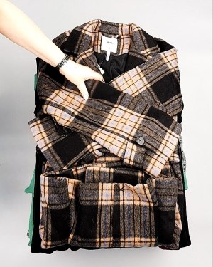 Фотография  998 - Пальто Bestseller 104#10,75 кг, ЛОТ №7561 оптом в Сочи и Краснодарском крае