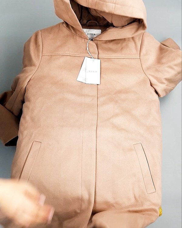 Фотография  576 - Пальто Bestseller 104#10 кг, ЛОТ №7557 оптом в Сочи и Краснодарском крае