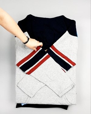 Фотография  901 - Толстовки СТОК CAN 0424#10 кг, ЛОТ №7447 оптом в Сочи и Краснодарском крае