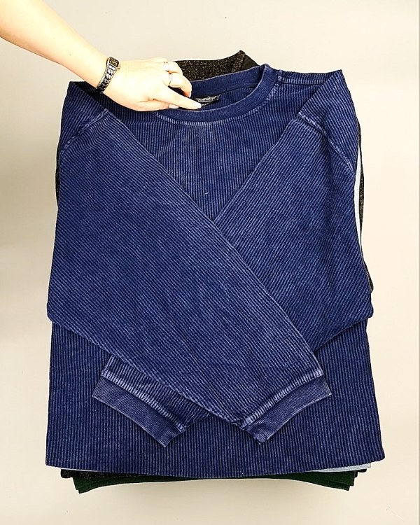 Фотография  491 - SWEATSHIRT CAN 084#10 кг, ЛОТ №7621 оптом в Сочи и Краснодарском крае