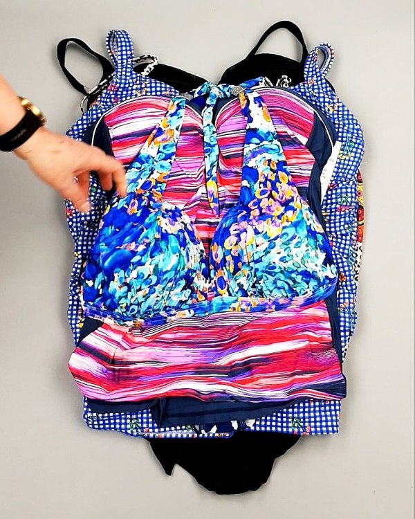 Фотография  810 - Купальники СТОК CAN 124#5 кг, ЛОТ №7688 оптом в Сочи и Краснодарском крае