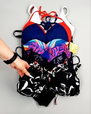 Фотография  604 - Купальники СТОК CAN 124#5 кг, ЛОТ №7690 оптом в Сочи и Краснодарском крае