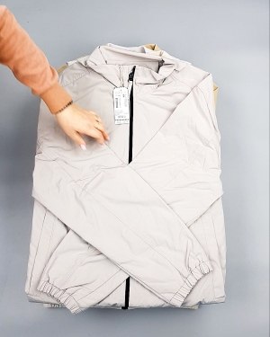 Фотография  403 - Верхняя одежда весна TOM TAILOR 124#7,1 кг, ЛОТ №7580 оптом в Сочи и Краснодарском крае