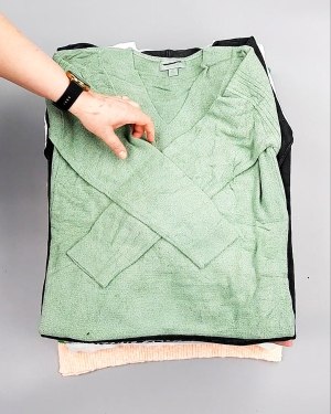 Фотография  104 - Джемпера легкие СТОК CAN 084#7 кг, ЛОТ №7635 оптом в Сочи и Краснодарском крае