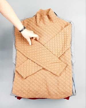 Фотография  769 - SWEATSHIRT CAN 084#10 кг, ЛОТ №7619 оптом в Сочи и Краснодарском крае