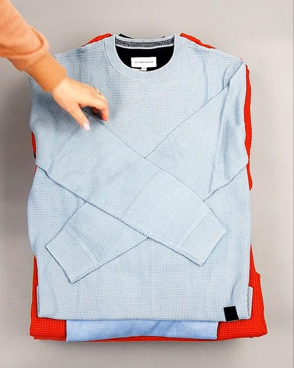 Фотография  914 - Джемпера легкие мужские TOM TAILOR 124#8,3 кг, ЛОТ №7604 оптом в Сочи и Краснодарском крае