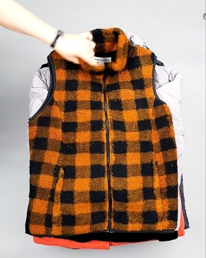 Фотография  370 - Верхняя одежда AMAZON жен 015#10 кг, ЛОТ №7712 оптом в Сочи и Краснодарском крае