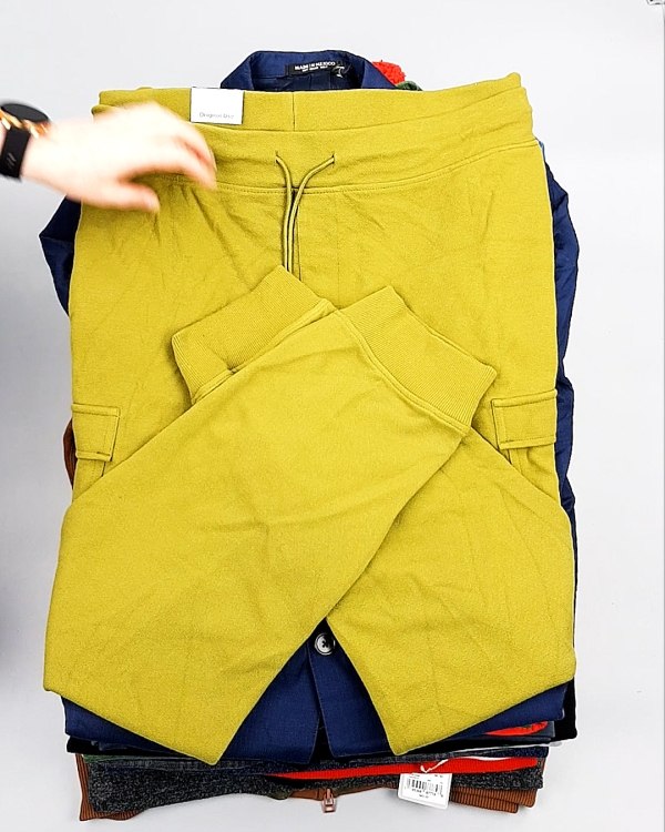 Фотография  923 - AMAZON mix муж весна 015#15 кг, ЛОТ №7739 оптом в Сочи и Краснодарском крае