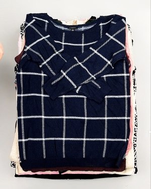 Купить Джемпера легкие СТОК CAN 084#7 кг, ЛОТ №7632 оптом в Сочи и Краснодарском крае