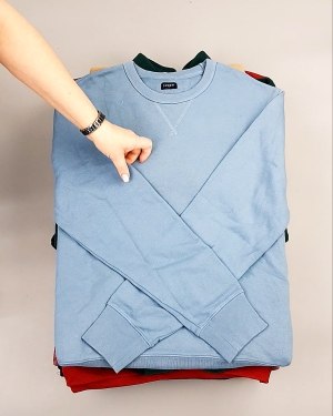 Фотография  874 - SWEATSHIRT CAN 084#10 кг, ЛОТ №7619 оптом в Сочи и Краснодарском крае