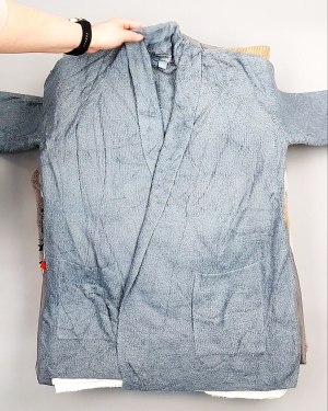 Фотография  113 - Кардиганы СТОК CAN 084#7 кг, ЛОТ №7673 оптом в Сочи и Краснодарском крае