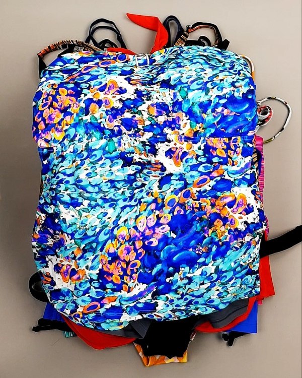 Фотография  925 - Купальники СТОК CAN 124#5 кг, ЛОТ №7686 оптом в Сочи и Краснодарском крае