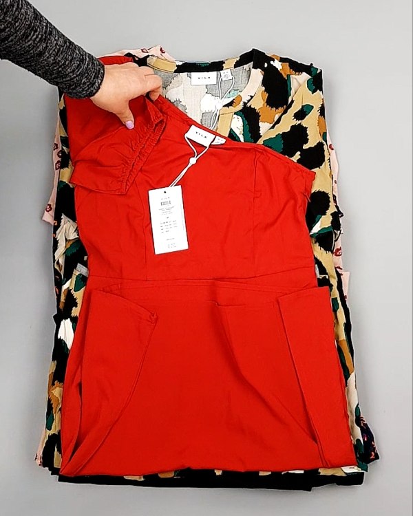 Фотография  949 - Платья VILA Summer 104#5 кг, ЛОТ №7833 оптом в Сочи и Краснодарском крае