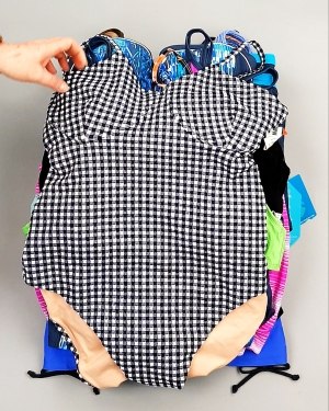 Фотография  495 - Купальники СТОК CAN 124#5 кг, ЛОТ №7689 оптом в Сочи и Краснодарском крае