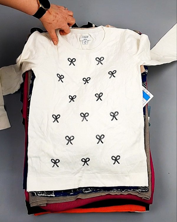 Фотография  126 - Джемпера легкие СТОК CAN 084#7 кг, ЛОТ №7633 оптом в Сочи и Краснодарском крае