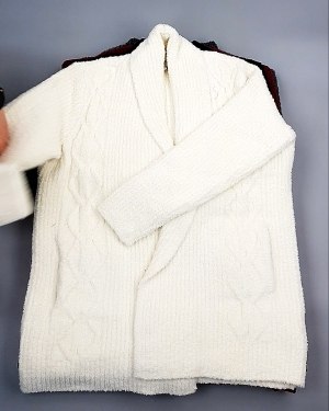 Фотография  409 - Кардиганы СТОК CAN 084#7 кг, ЛОТ №7674 оптом в Сочи и Краснодарском крае