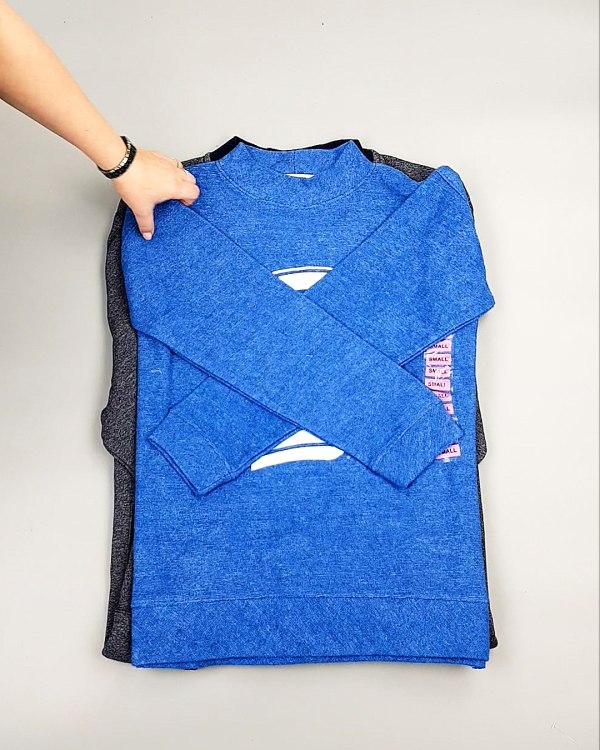 Фотография  471 - SWEATSHIRT CAN 084#10 кг, ЛОТ №7621 оптом в Сочи и Краснодарском крае