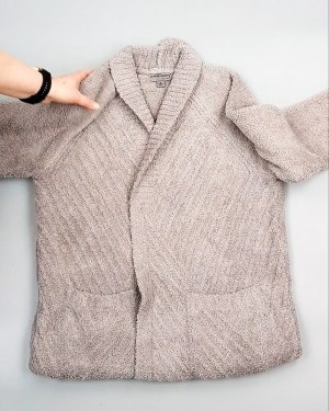 Фотография  554 - Кардиганы СТОК CAN 084#7 кг, ЛОТ №7673 оптом в Сочи и Краснодарском крае