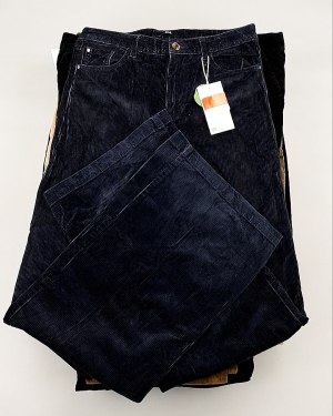 Купить Брюки вельветовые м/ж C&A 025#10 кг, ЛОТ №8031 оптом в Сочи и Краснодарском крае