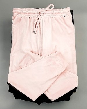 Купить Брюки женские зима C&A 025#10 кг, ЛОТ №7911 оптом в Сочи и Краснодарском крае