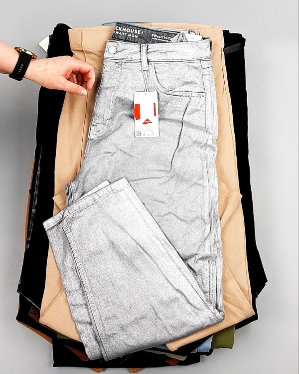 Фотография  923 - Брюки женские лето C&A 025#10 кг, ЛОТ №7893 оптом в Сочи и Краснодарском крае