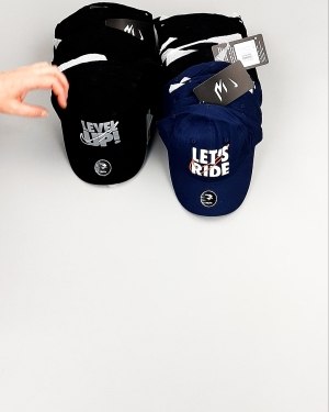 Фотография  857 - Кепки детские CAN 084#5 кг, ЛОТ №7965 оптом в Сочи и Краснодарском крае