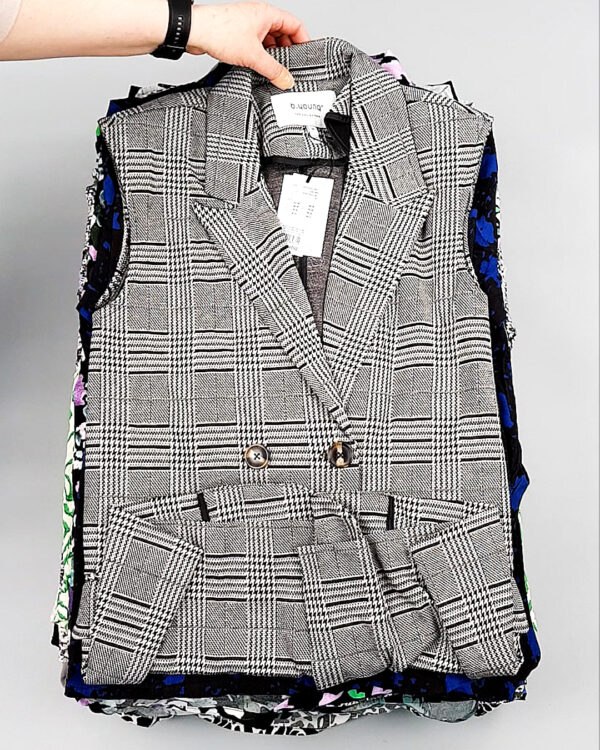 Фотография  890 - ICHI Summer mix 035#13 кг, ЛОТ №8090 оптом в Сочи и Краснодарском крае