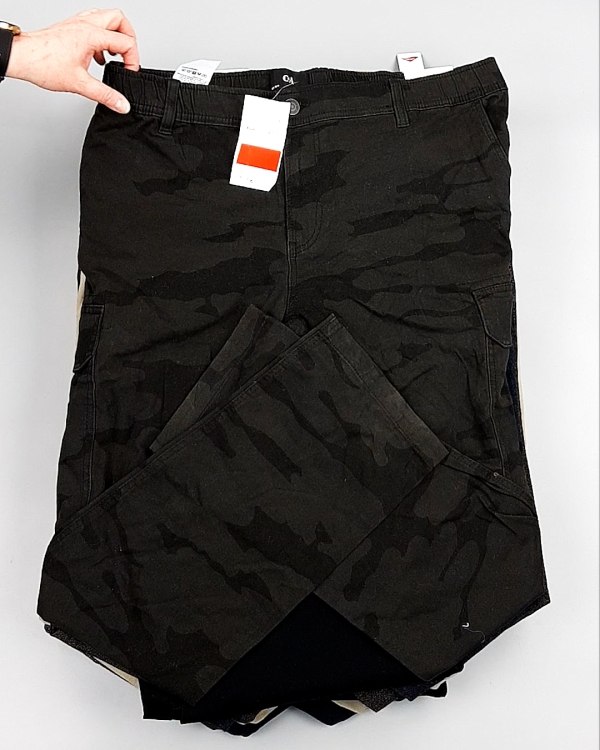 Фотография  969 - Брюки мужские зима C&A 025#10 кг, ЛОТ №7913 оптом в Сочи и Краснодарском крае