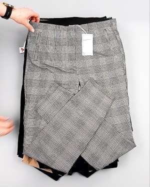 Фотография  314 - Брюки женские лето C&A 025#10 кг оптом в Сочи и Краснодарском крае