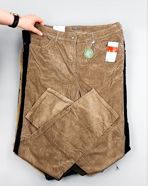 Фотография  219 - Брюки вельветовые м/ж C&A 025#10 кг, ЛОТ №7902 оптом в Сочи и Краснодарском крае