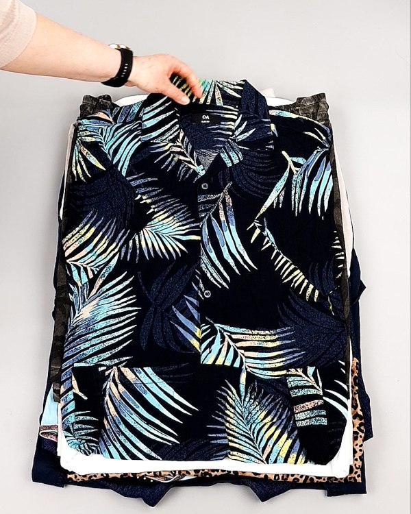 Фотография  556 - C&A Summer mix 022024#15 кг, ЛОТ №7919 оптом в Сочи и Краснодарском крае