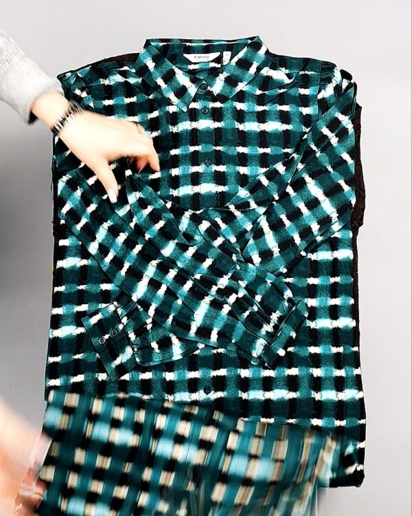 Фотография  242 - B.YOUNG Summer mix 035#15 кг, ЛОТ №8201 оптом в Сочи и Краснодарском крае