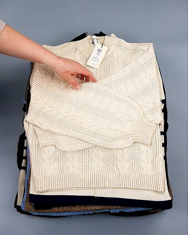 Фотография  668 - Джемпера Bestseller+DK 035#7 кг, ЛОТ №8258 оптом в Сочи и Краснодарском крае