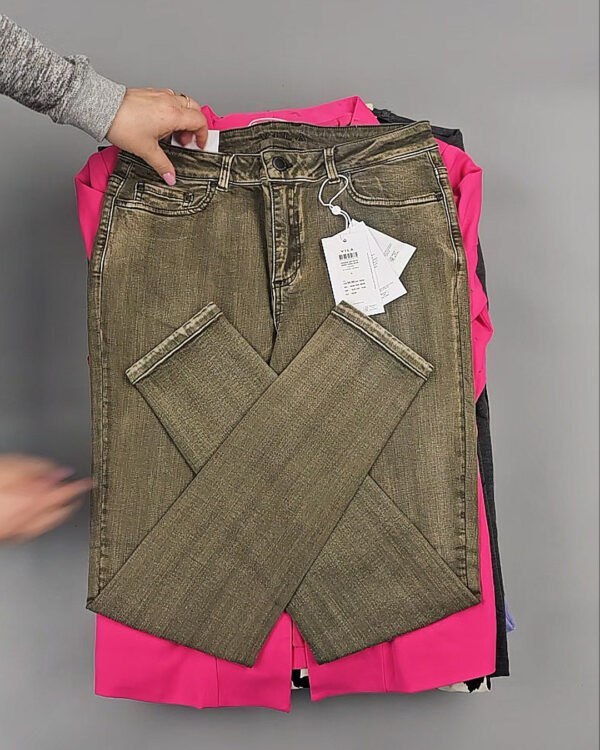 Фотография  247 - VILA Summer mix 045#15 кг, ЛОТ №8453 оптом в Сочи и Краснодарском крае