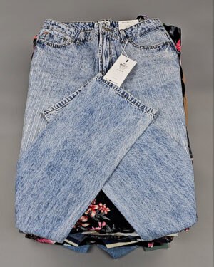 Купить ONLY Summer mix 045#15 кг, ЛОТ №8455 оптом в Сочи и Краснодарском крае