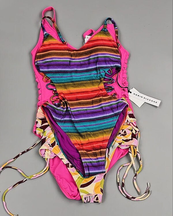 Фотография  729 - Купальники Nordstrom 124#2,5 кг, ЛОТ №8489 оптом в Сочи и Краснодарском крае