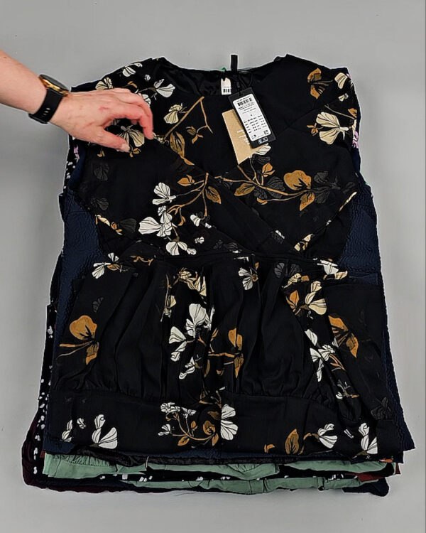 Фотография  976 - Платья VERO MODA Summer 045#4,1 кг, ЛОТ №8558 оптом в Сочи и Краснодарском крае