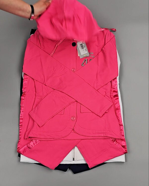 Фотография  904 - Спортивные костюмы  AD83#4 шт, ЛОТ №8637 оптом в Сочи и Краснодарском крае