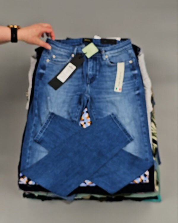 Фотография  646 - ONLY Summer mix 045#15 кг, ЛОТ №8514 оптом в Сочи и Краснодарском крае