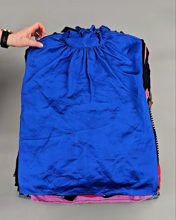 Фотография  722 - England Cream Summer#100 кг, ЛОТ № ВК0072 оптом в Сочи и Краснодарском крае