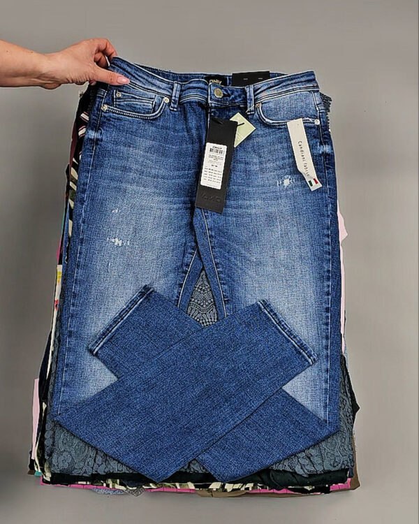 Фотография  564 - ONLY Summer mix 045#15 кг, ЛОТ №8457 оптом в Сочи и Краснодарском крае