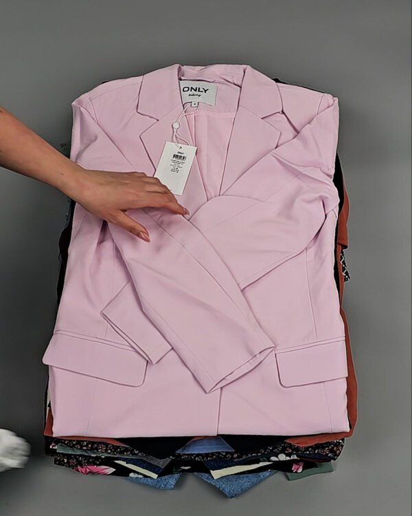 Фотография  607 - ONLY Summer mix 045#15 кг, ЛОТ №8455 оптом в Сочи и Краснодарском крае