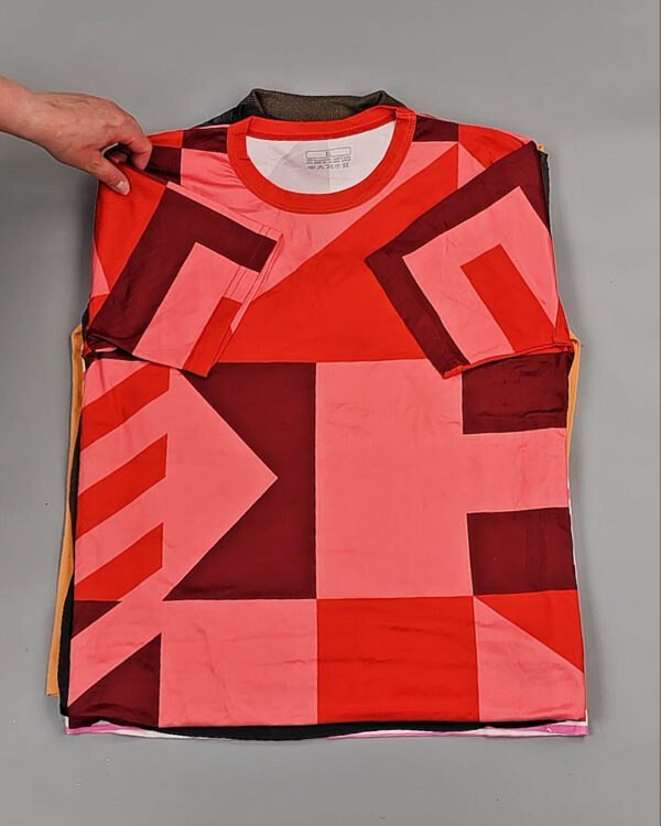 Фотография  184 - Футболки м/ж Cr+Ex#8 кг, ЛОТ № ВК0100 оптом в Сочи и Краснодарском крае