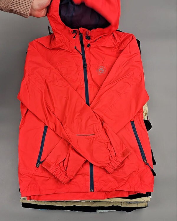 Фотография  741 - Ветровки женские#25 кг, ЛОТ № ВК0086 оптом в Сочи и Краснодарском крае