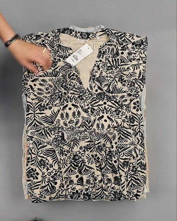 Фотография  832 - YA YA mix 43 В#30 шт, ЛОТ №8878 оптом в Сочи и Краснодарском крае