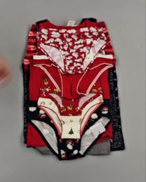 Фотография  818 - Нижнее белье CALZEDONIA дети#40 шт, ЛОТ №8824 оптом в Сочи и Краснодарском крае