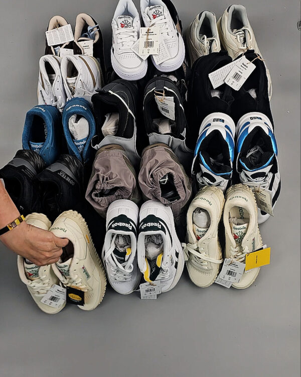 Фотография  923 - Кроссовки Reebok#23 шт, ЛОТ №8897 оптом в Сочи и Краснодарском крае