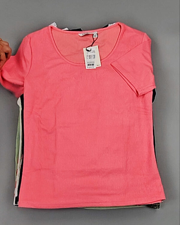 Фотография  535 - Футболки DK COMPANY 045 B#5,6 кг, ЛОТ №9088 оптом в Сочи и Краснодарском крае