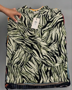 Фотография  275 - Блузки+Джемпера Bestseller Summer 045 B#8,5 кг, ЛОТ №9039 оптом в Сочи и Краснодарском крае