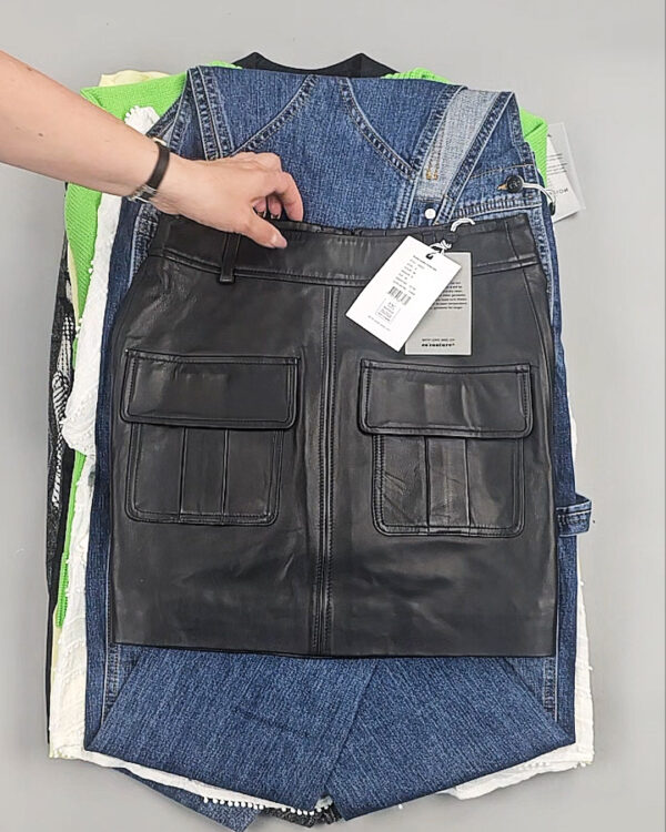 Фотография  854 - CO COUTURE mix 075#25 шт, ЛОТ №9010 оптом в Сочи и Краснодарском крае